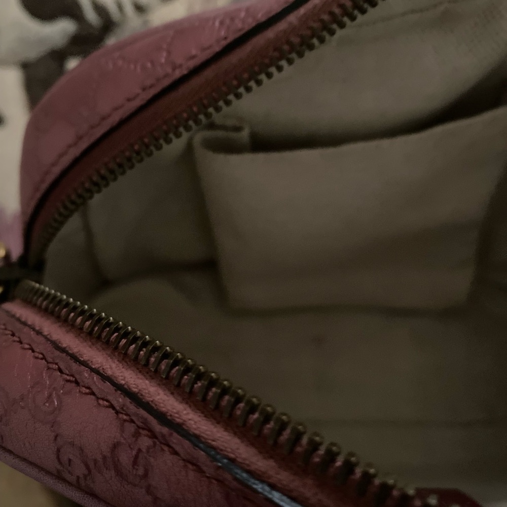 Gucci Crossbody - Picture 10 of 10